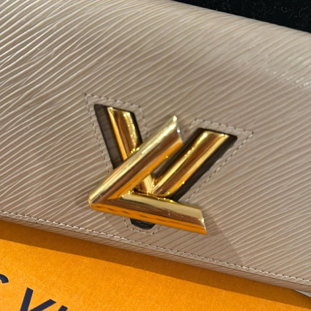 Louis Vuitton Beige Epi Leather Wallet with Gold LV Logo